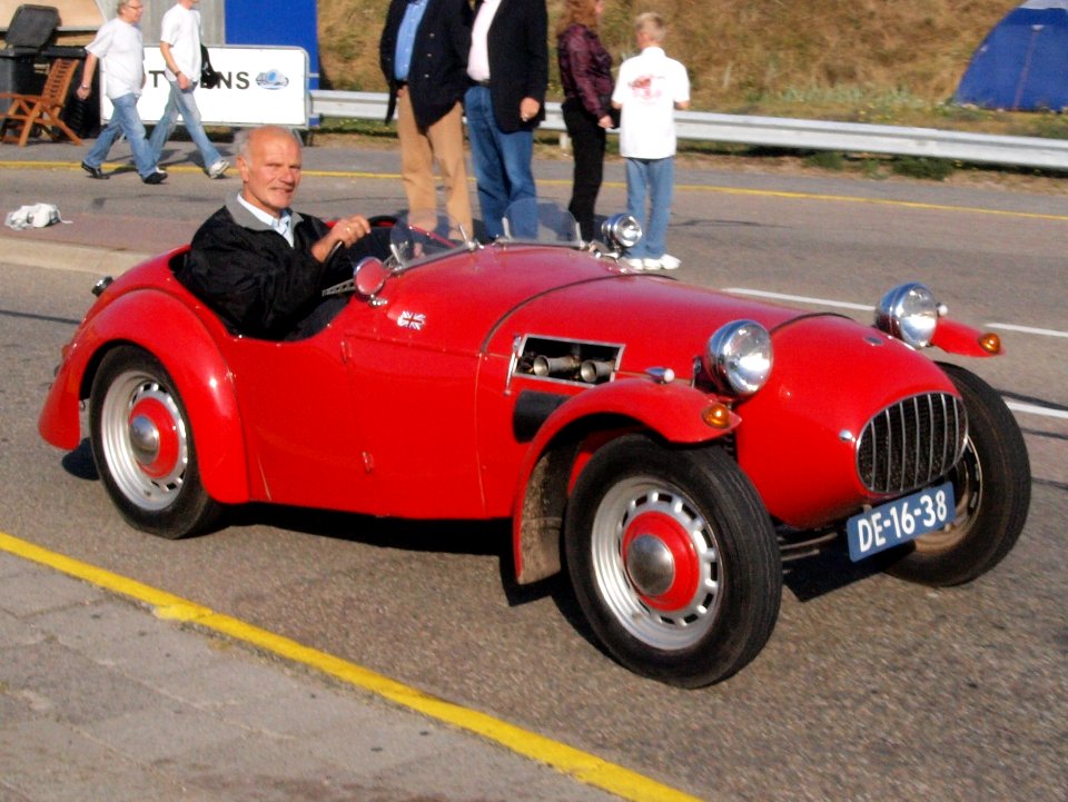 DELLOW HILLSCLIMBER Mk V dutch licence registration DE-16-38 pic1