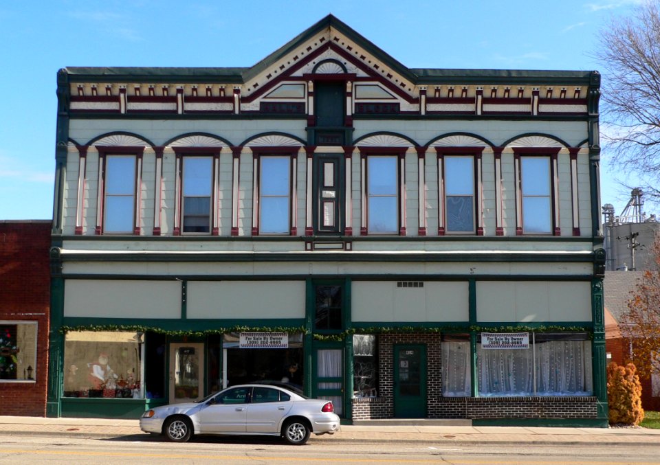 Delavan, Illinois 412-414 Locust St