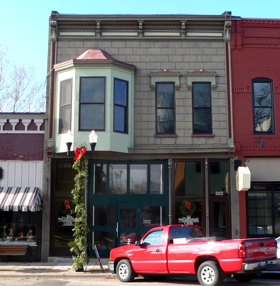 Delavan, Illinois 317 Locust St