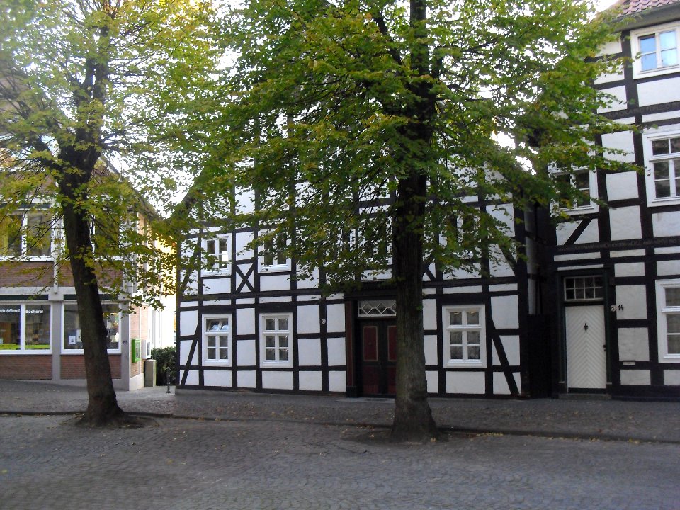 Delbrueck, Kirchplatz 13