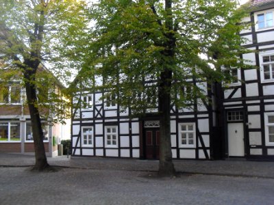 Delbrueck, Kirchplatz 13