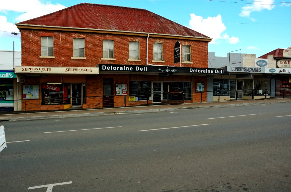 Deloraine-Deli-20070422-041