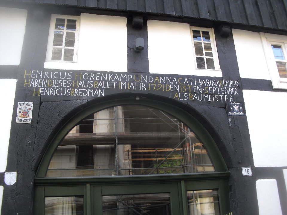 Delbrück-Adolf-Kopling-Straße 16-Inschrift