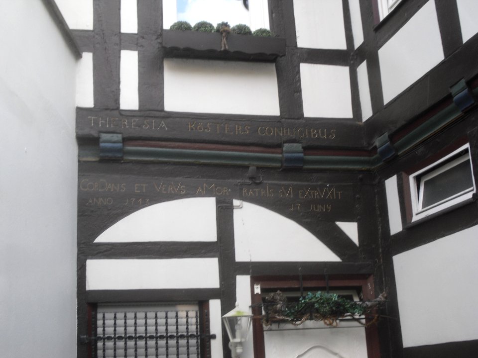 Delbrück-Kirchplatz 17-Inschrift 2