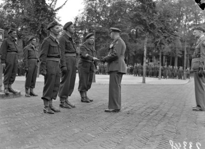 Defile Beurs, Bestanddeelnr 902-3348