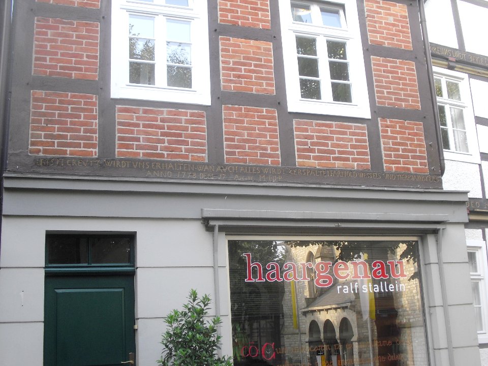 Delbrück-Kirchplatz 1-Inschrift