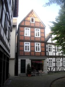 Delbrück-Kirchplatz 1