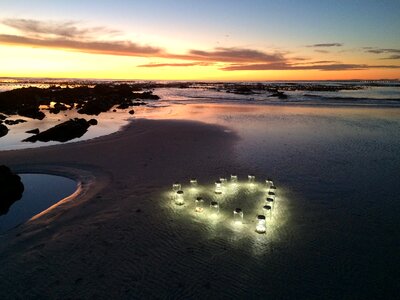 Lanterns beach love