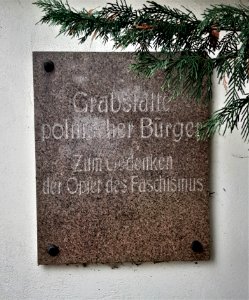 Delitz-Friedhof Grabstätte polnische Zwangsarbeiter2