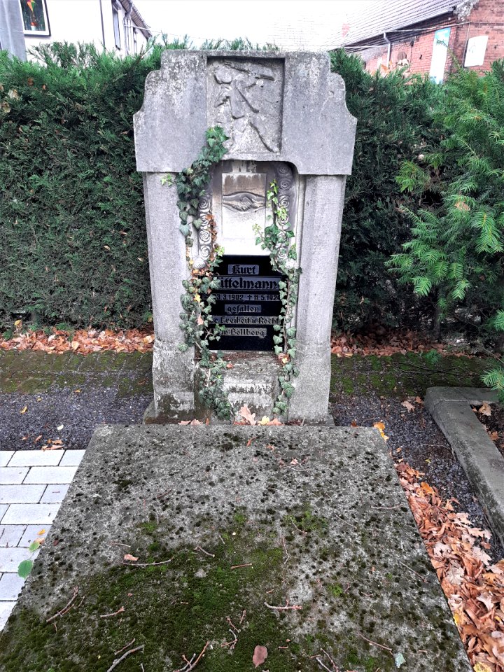 Delitz-Friedhof Grabstätte Kurt Kittelmann