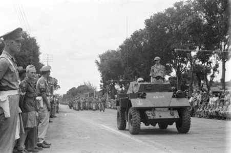 Defilé Pantserwagen, Bestanddeelnr 166-5-4