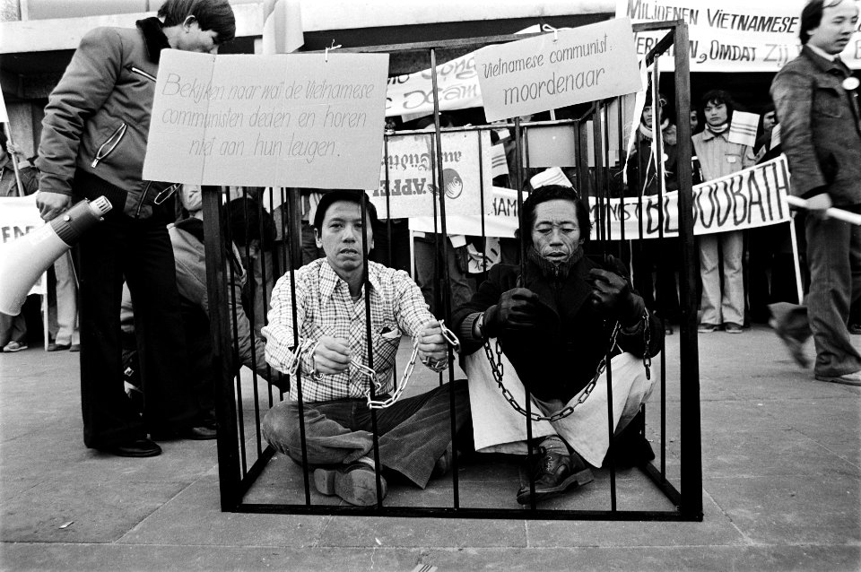 Dem van in Nederland verblijvende Vietnamezen tegen politieke toestand in hun l, Bestanddeelnr 930-6831