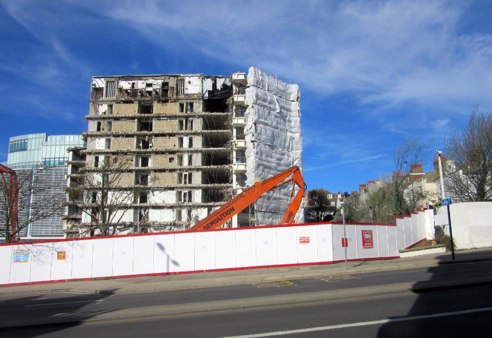 Demolition of Amex House, Edward Street, Brighton (March 2017) (22)