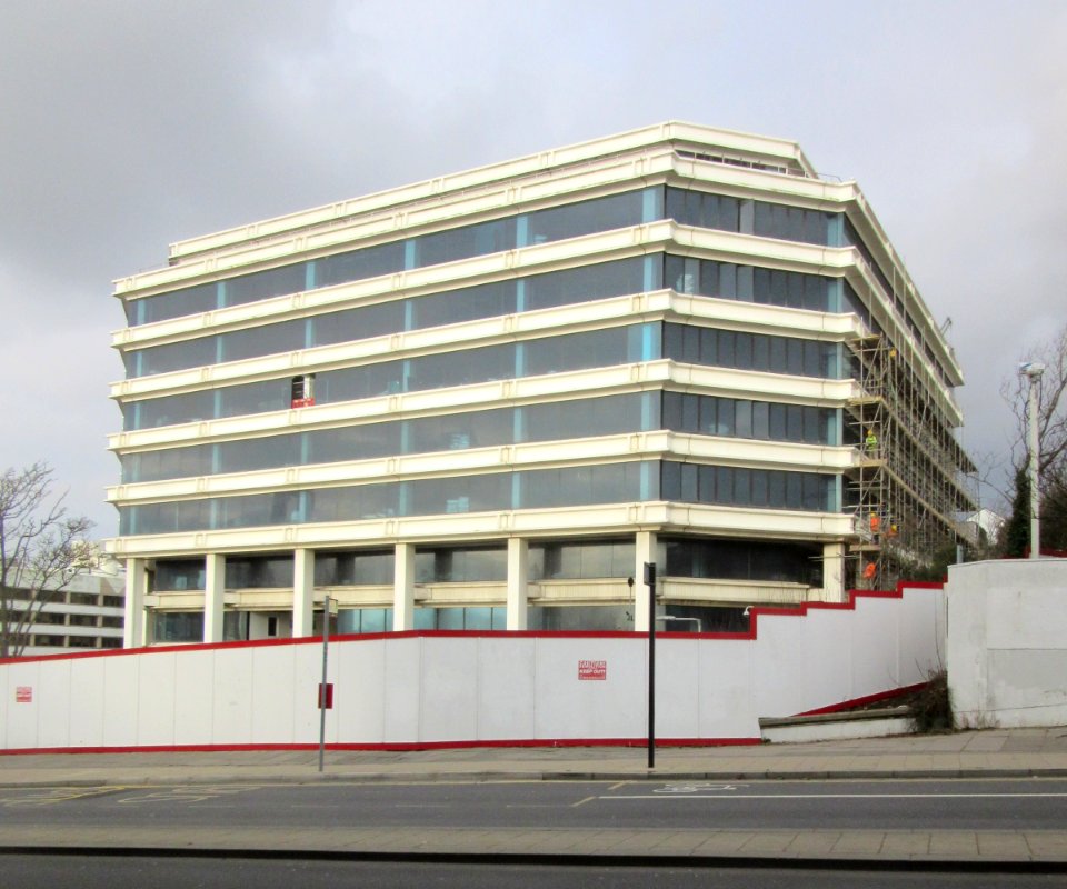 Demolition of Amex House, Edward Street, Brighton (December 2016) (6)