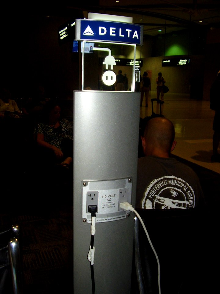 DeltaPowerportMcNamaraTerminal