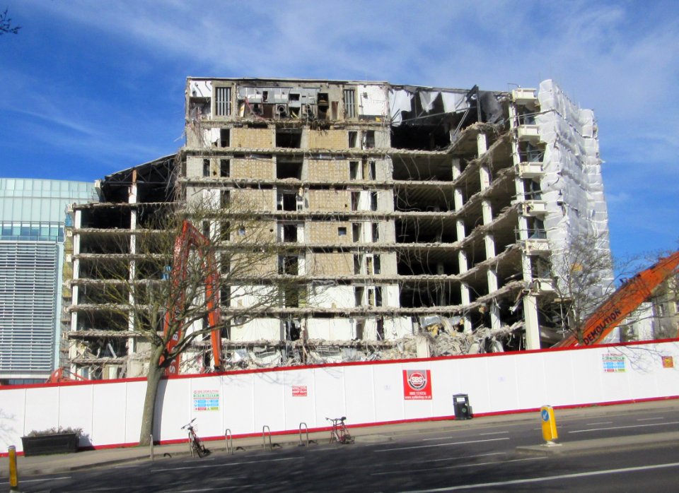Demolition of Amex House, Edward Street, Brighton (March 2017) (31)