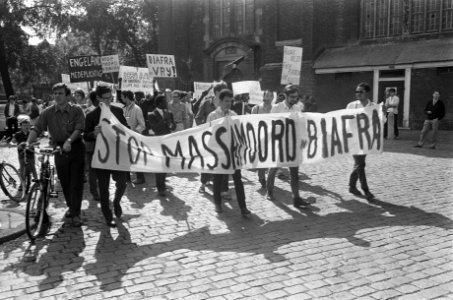 Demonstranten in Amsterdam, Bestanddeelnr 921-6190