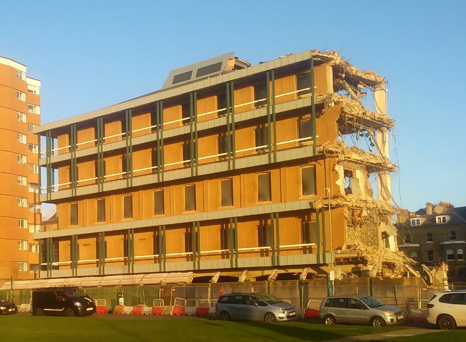 Demolition of North Wing of King's House, Queen's Gardens, Hove (12 January 2020) (9)