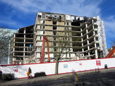 Demolition of Amex House, Edward Street, Brighton (March 2017) (4)
