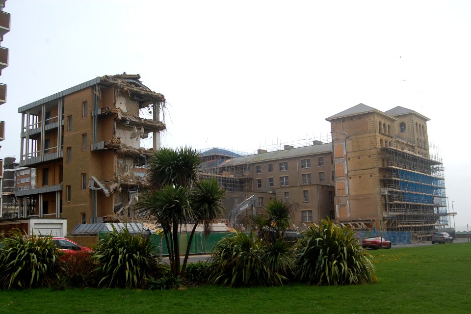 Demolition of North Wing of King's House, Queen's Gardens, Hove (2 February 2020) (19)