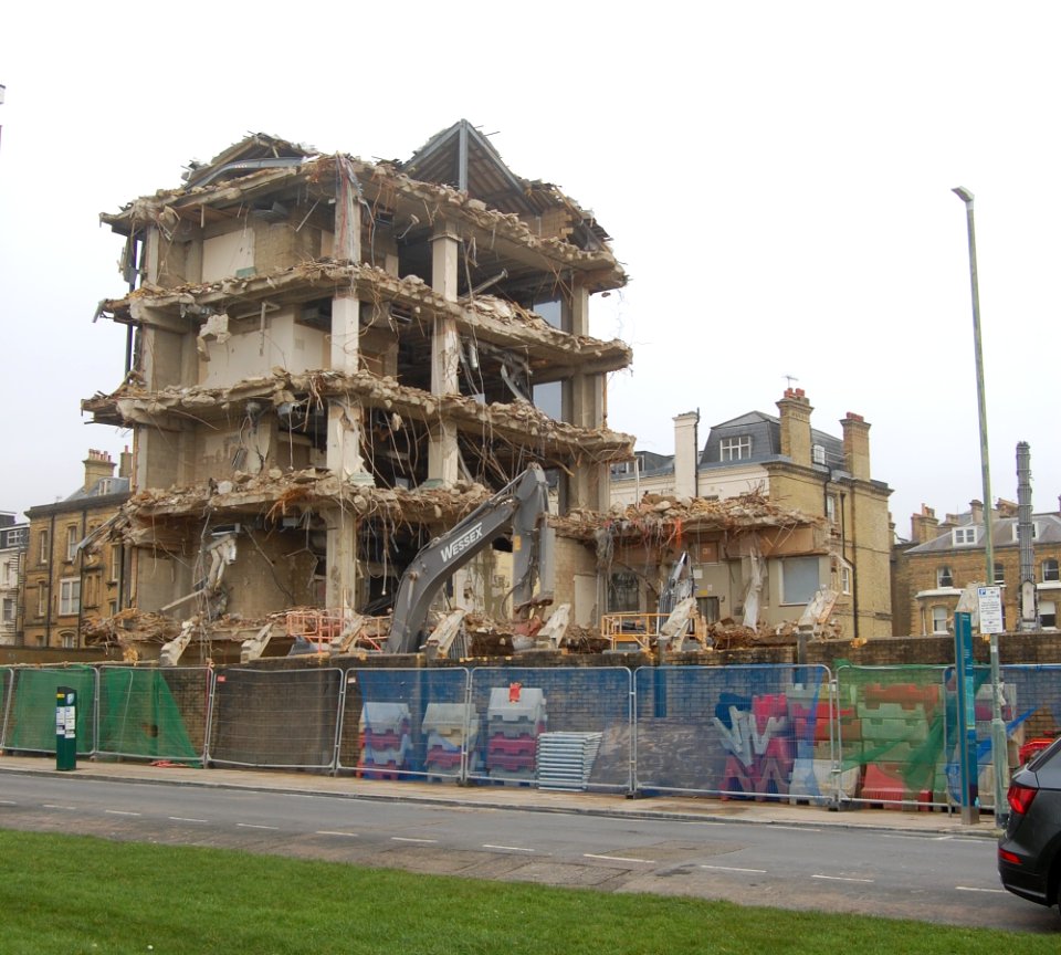 Demolition of North Wing of King's House, Queen's Gardens, Hove (2 February 2020) (14)