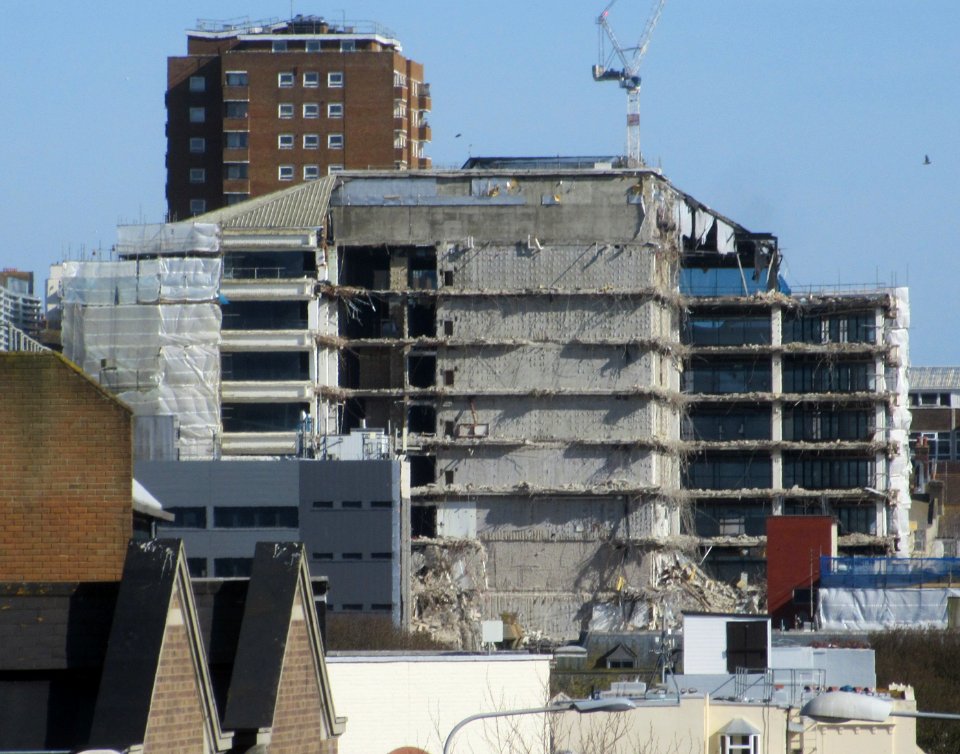 Demolition of Amex House, Edward Street, Brighton (March 2017) (6)