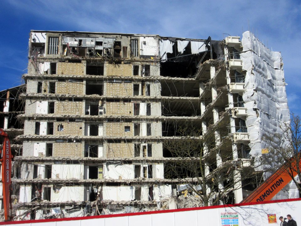 Demolition of Amex House, Edward Street, Brighton (March 2017) (26)