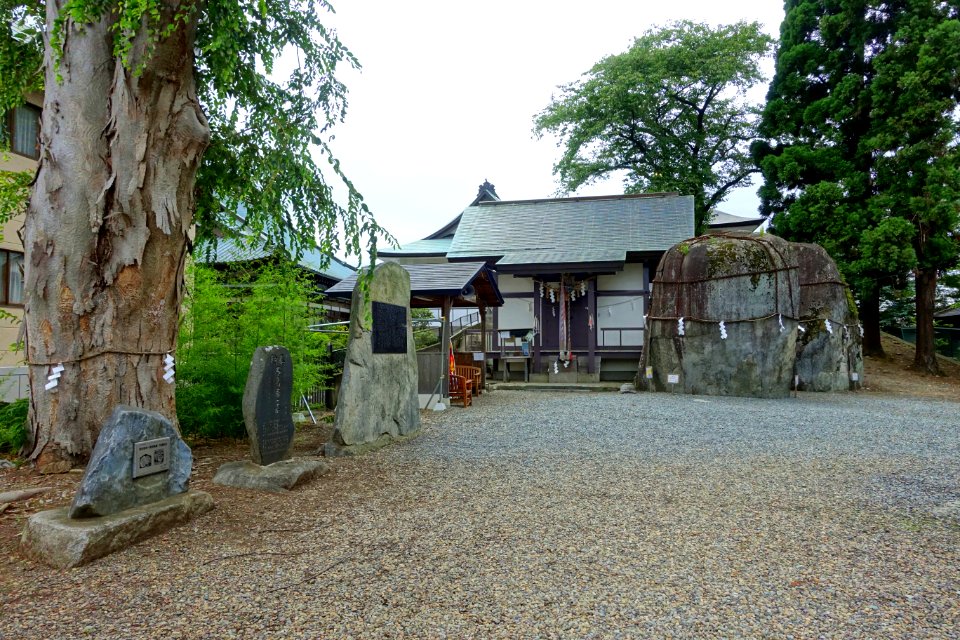 Demon's Handprints (Mitsuishi) - Morioka, Iwate - DSC04147