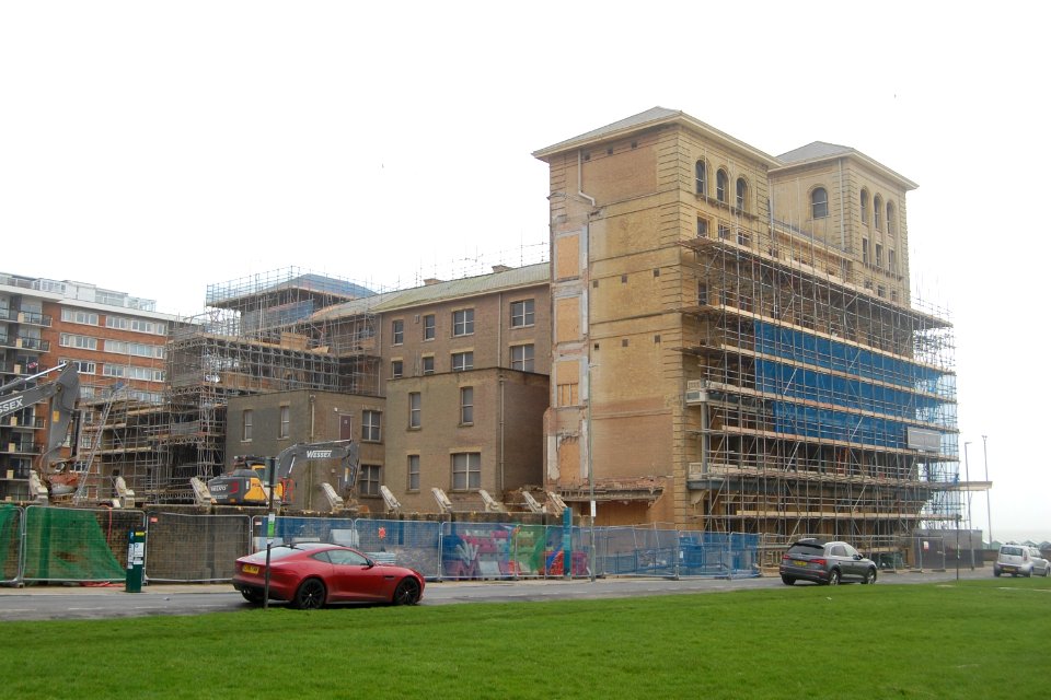 Demolition of North Wing of King's House, Queen's Gardens, Hove (2 February 2020) (15)