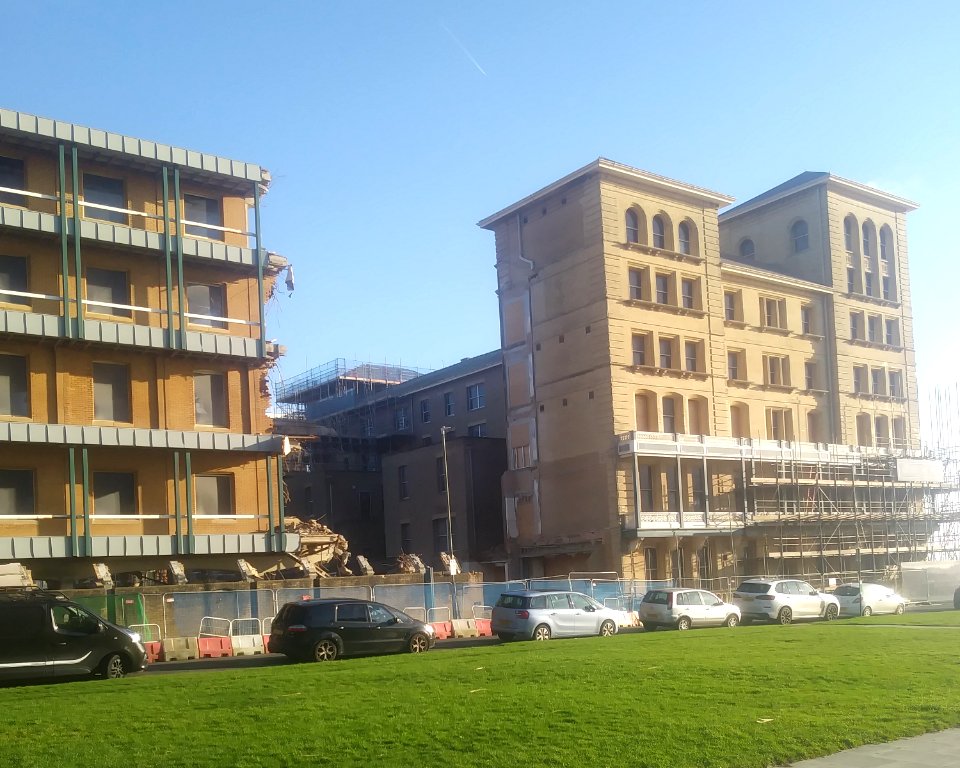 Demolition of North Wing of King's House, Queen's Gardens, Hove (12 January 2020) (2)