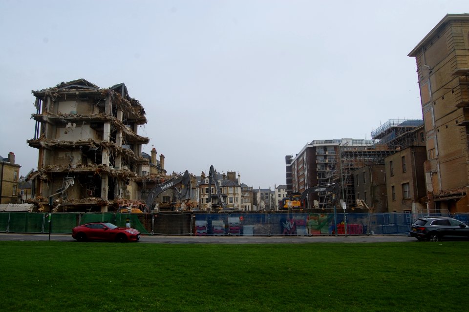 Demolition of North Wing of King's House, Queen's Gardens, Hove (2 February 2020) (1)
