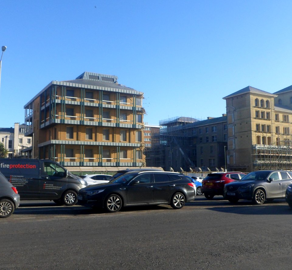Demolition of North Wing of King's House, Queen's Gardens, Hove (19 January 2020) (5)