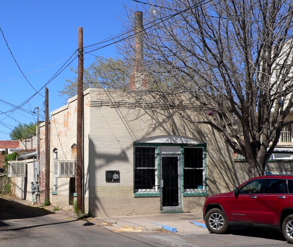 Deming, New Mexico, 110 S. Silver from SE 1