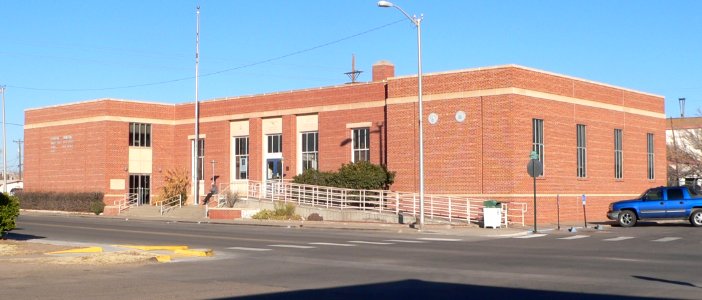 Deming, New Mexico post office from SE 2
