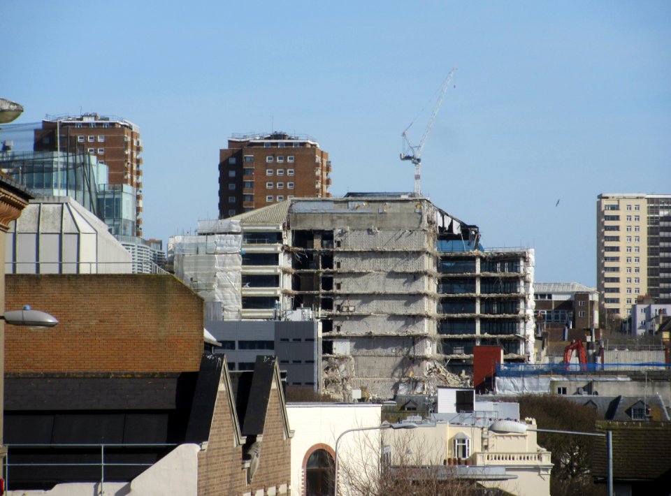 Demolition of Amex House, Edward Street, Brighton (March 2017) (5)