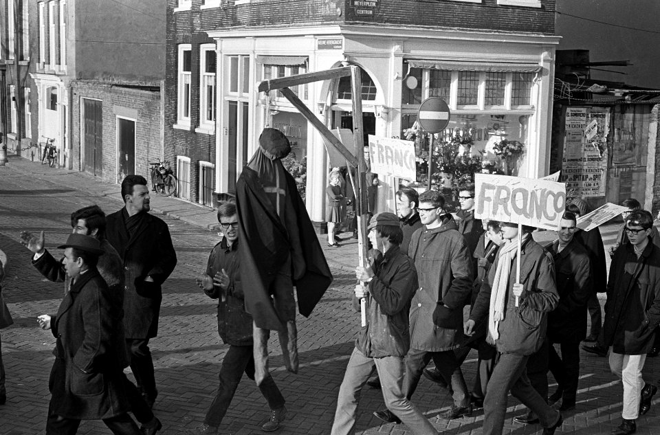 Demonstratie in Amsterdam, Bestanddeelnr 920-0430