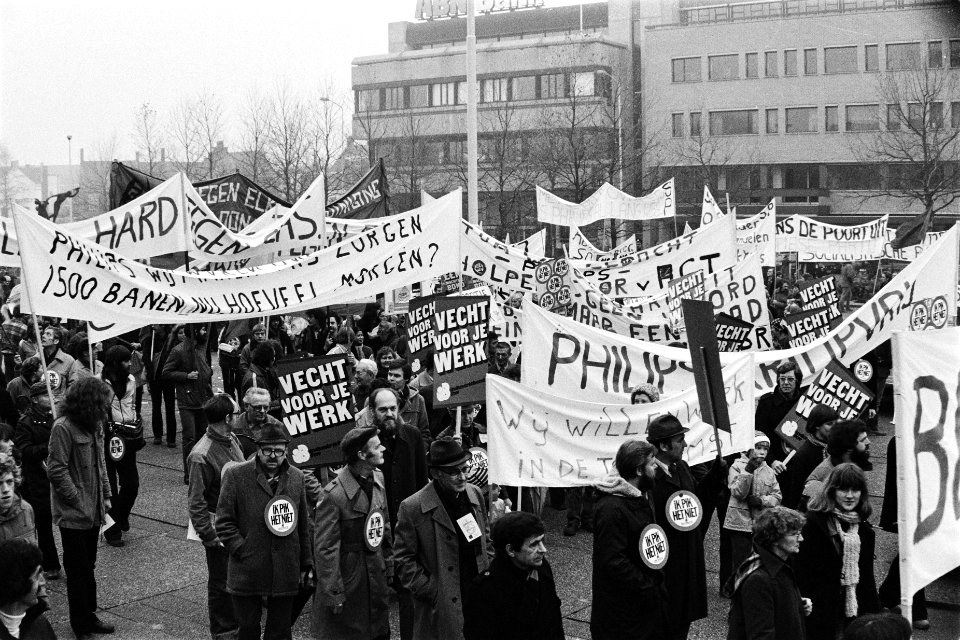 Demonstratie in Eindhoven tegen sluiting aantal bedrijven bij Philips demonstra, Bestanddeelnr 930-6861