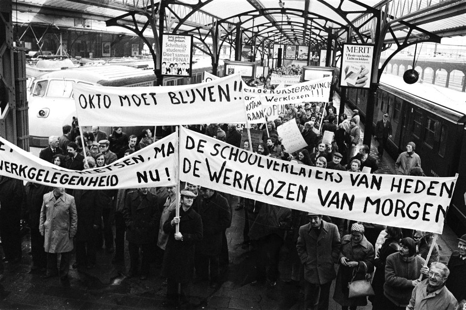 Demonstratie in Groningen voor werkgelegenheid in het Noorden des lands demonst, Bestanddeelnr 930-6619