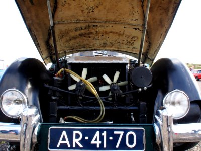 Dark green 1961 Jensen 541 S pic-004