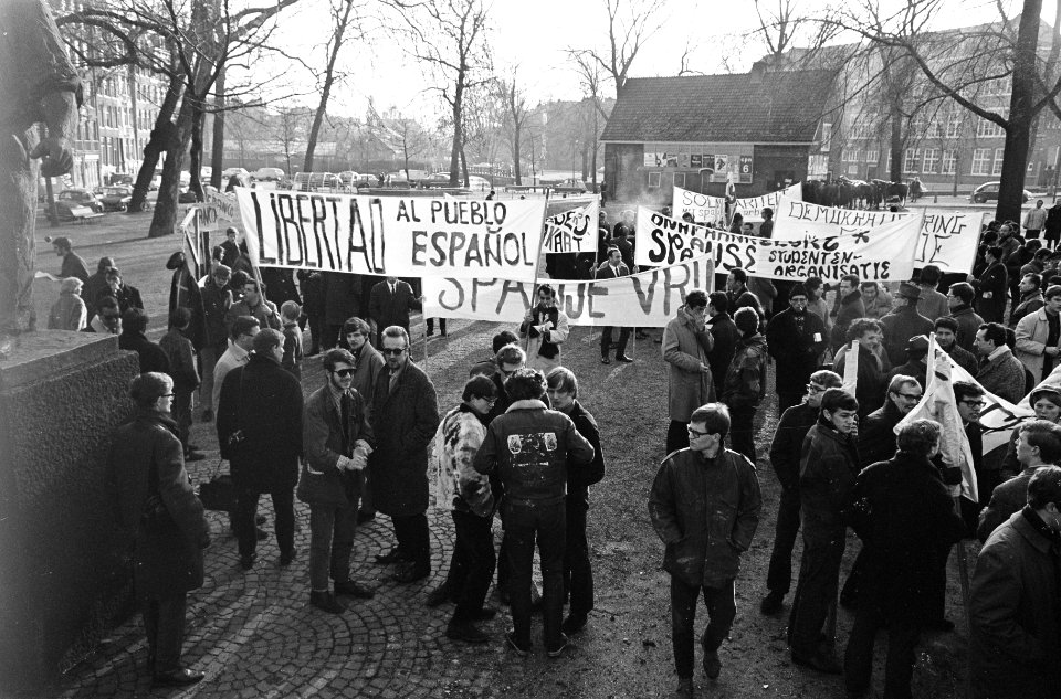 Demonstratie in Amsterdam, Bestanddeelnr 920-0429