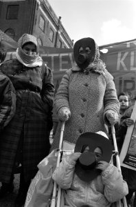 Demonstratie in Amsterdam en de herdenking van de gifgasaanval op de Koerden, de, Bestanddeelnr 934-4246