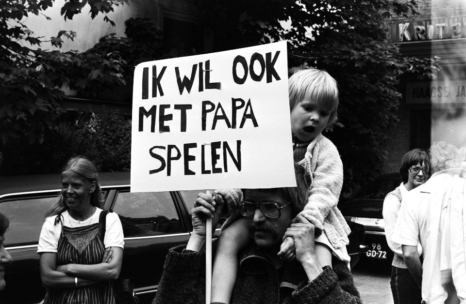 Demonstratie en manifestatie in Den Haag landelijke actiegroep Caseloadverlaging, Bestanddeelnr 929-7754
