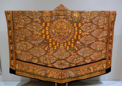 Daoist priest's robe (jiangyi), China, Qing dynasty, late 18th to early 19th century AD, silk, metal-wrapped silk, view 1 - Textile Museum, George Washington University - DSC09658