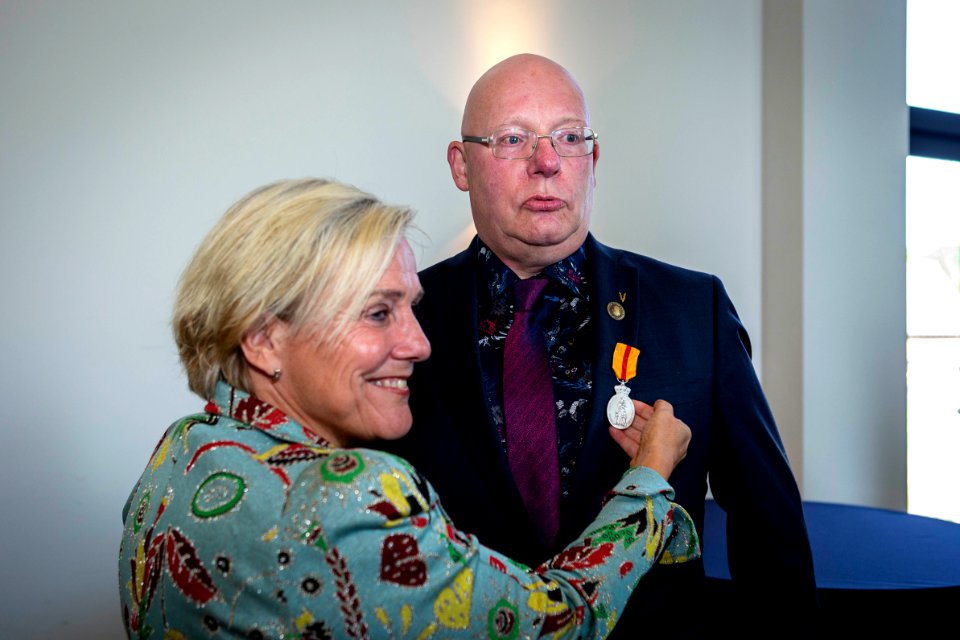 Dapperheidsonderscheiding voor beletten familiedrama