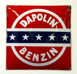 Dapolin Benzin enamel advertising sign