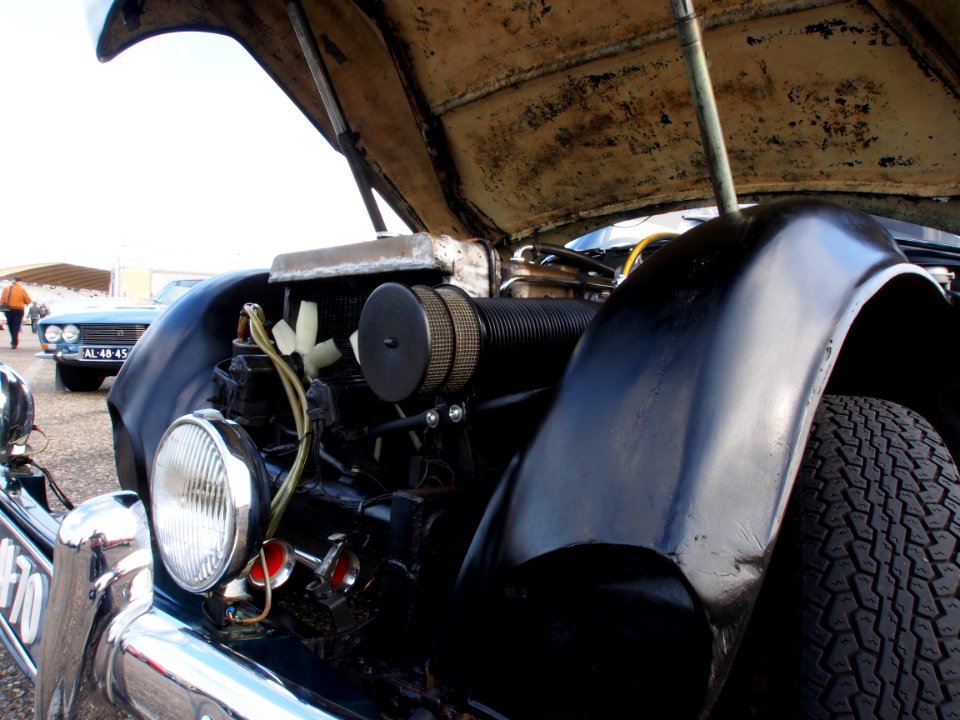 Dark green 1961 Jensen 541 S pic-003