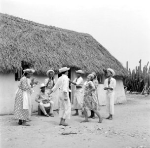 Dansers en muzikanten in Barber op Curaçao, Bestanddeelnr 252-3372