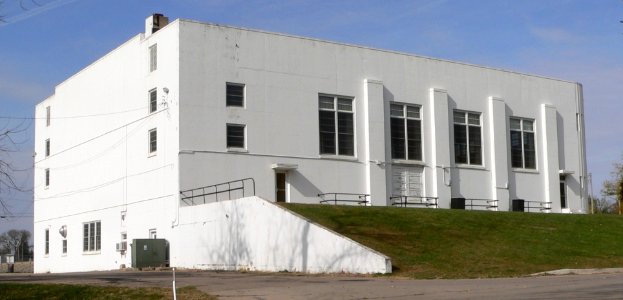 David City Municipal Auditorium from SE
