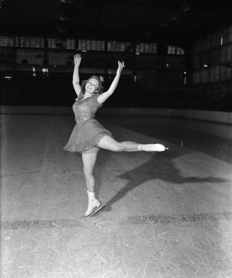 Daphne Walker, Bestanddeelnr 901-4760