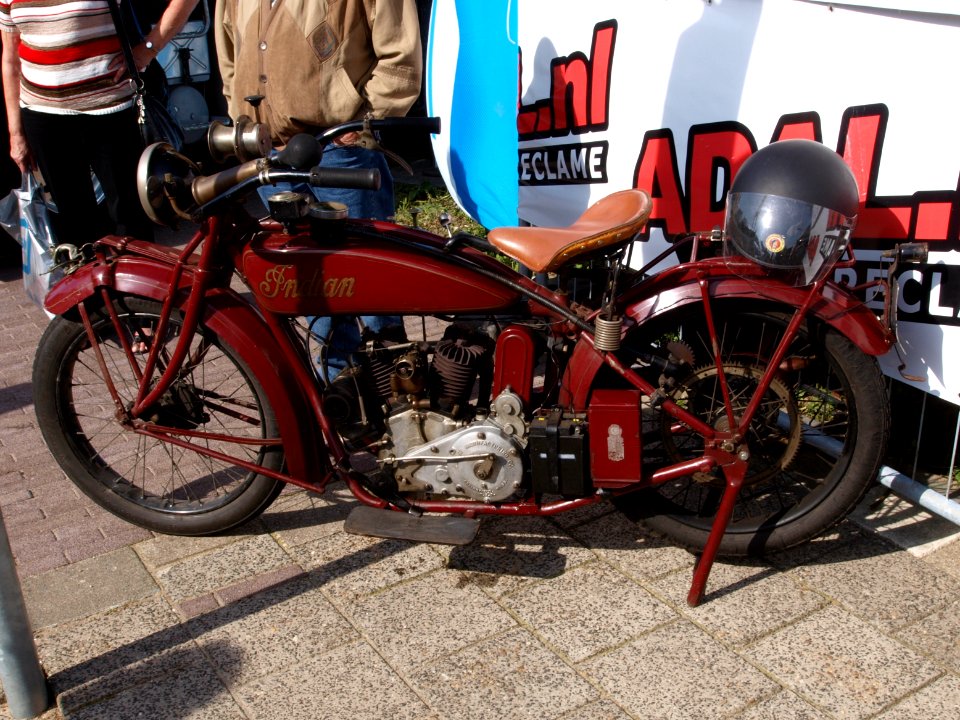 Dark Red inian motorcycle pic1